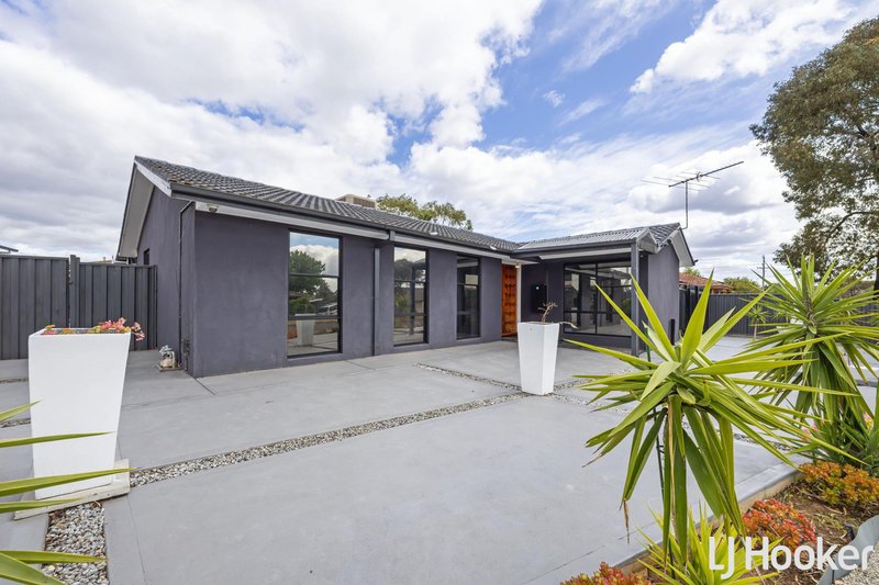 Photo - 1 Hodgson Street, Darley VIC 3340 - Image 5