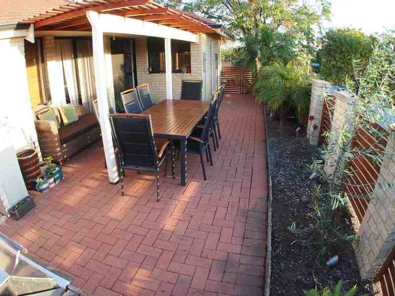 Photo - 1 Hodgson Street, Tuart Hill WA 6060 - Image 16