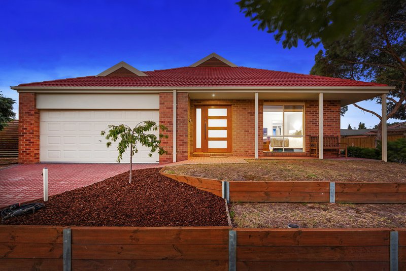 1 Holder Place, Berwick VIC 3806