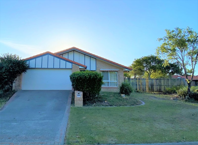 Photo - 1 Holland Crescent, Wynnum West QLD 4178 - Image 3