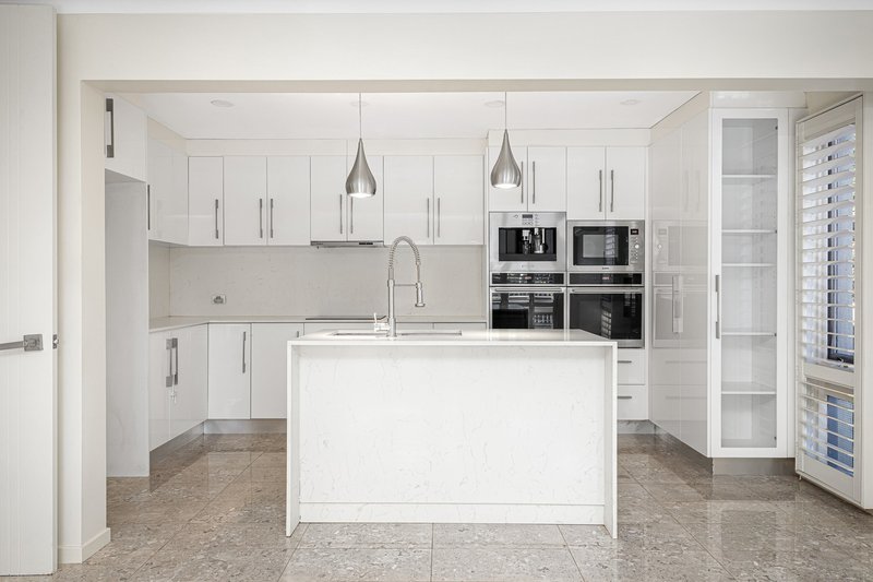 Photo - 1 Holt Street, Doonside NSW 2767 - Image 2
