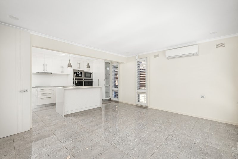 Photo - 1 Holt Street, Doonside NSW 2767 - Image 3
