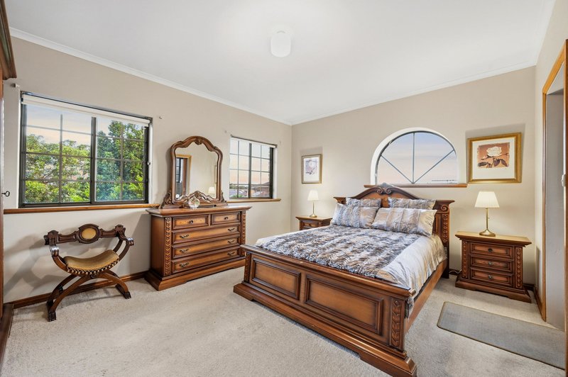 Photo - 1 Honolulu Grove, West Lakes SA 5021 - Image 13