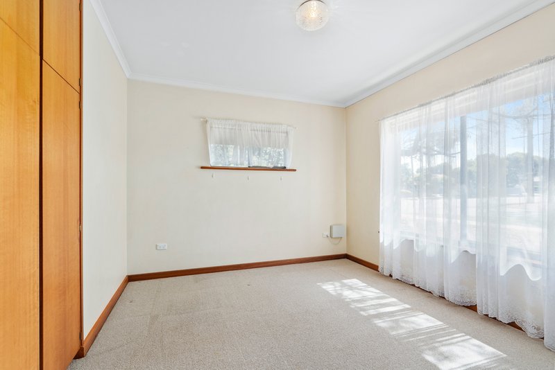 Photo - 1 Hooper Road, Strathalbyn SA 5255 - Image 10