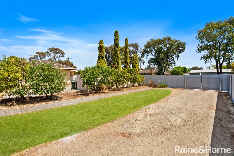 Photo - 1 Hooper Road, Strathalbyn SA 5255 - Image 11