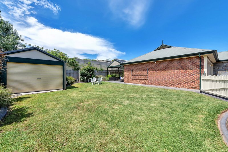 Photo - 1 Horseshoe Drive, Woodcroft SA 5162 - Image 15