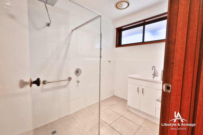 Photo - 1 Hosking Court, Pakenham VIC 3810 - Image 11