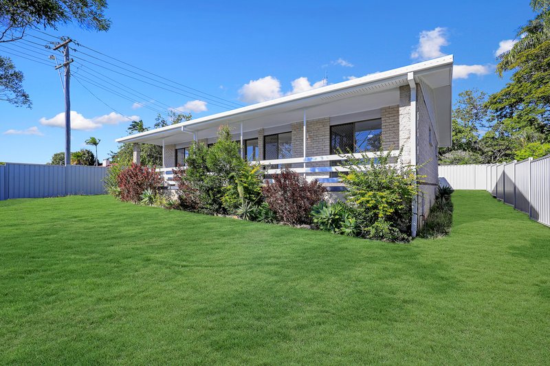 Photo - 1 Howard Street, Urangan QLD 4655 - Image 4