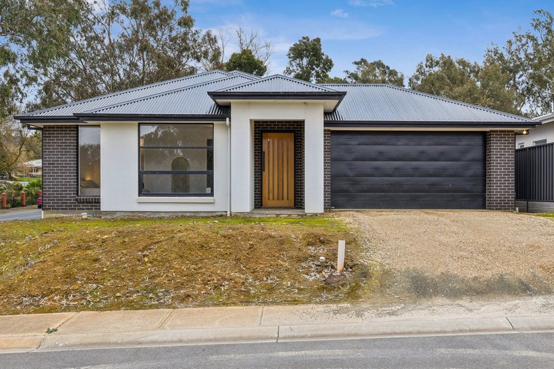 Photo - 1 Hughes Place, Lobethal SA 5241 - Image 1
