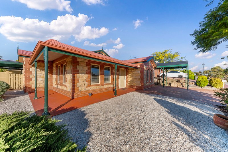 Photo - 1 Hume Court, Golden Grove SA 5125 - Image 4