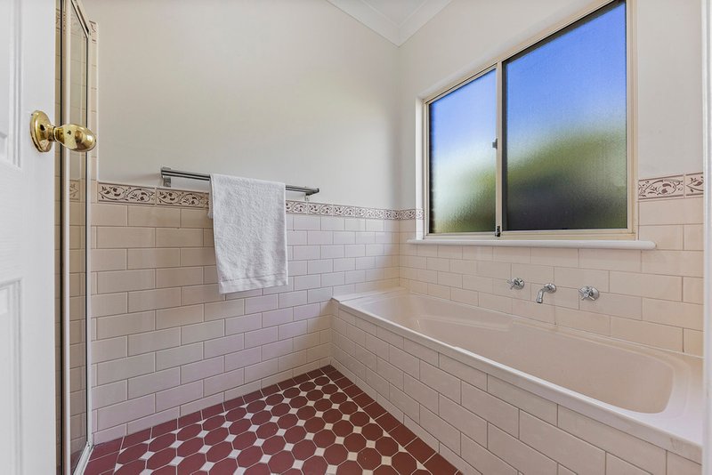 Photo - 1 Hume Court, Golden Grove SA 5125 - Image 22