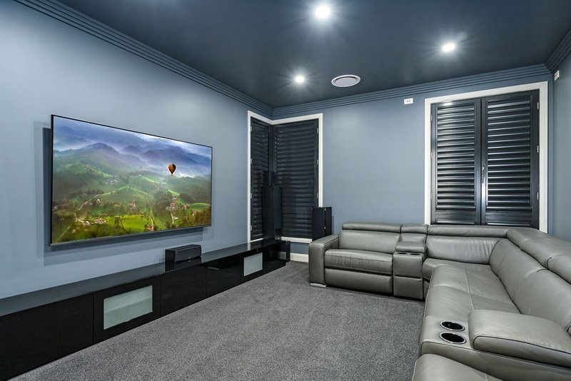 Photo - 1 Hungerford Street, Catherine Field NSW 2557 - Image 2