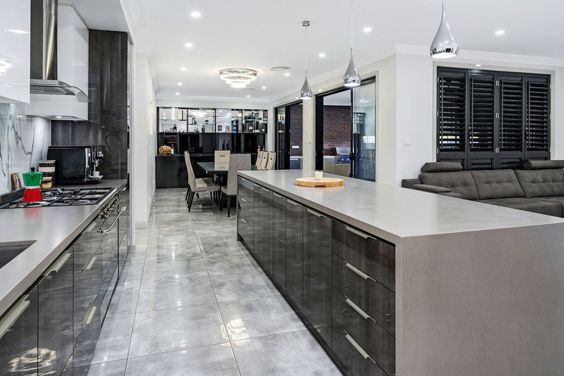 Photo - 1 Hungerford Street, Catherine Field NSW 2557 - Image 13