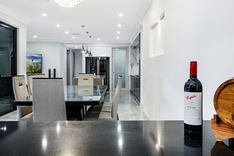 Photo - 1 Hungerford Street, Catherine Field NSW 2557 - Image 15