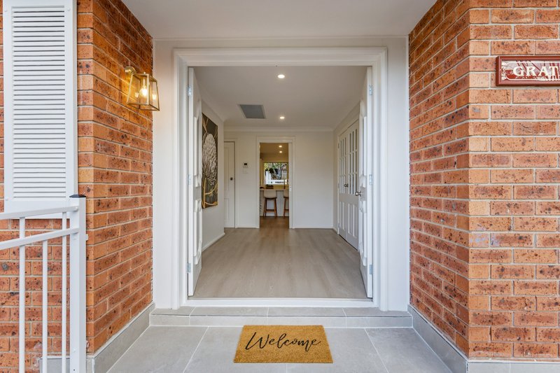 Photo - 1 Hunter Way, Faulconbridge NSW 2776 - Image 2