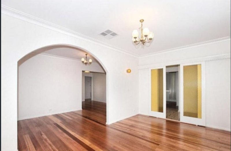 Photo - 1 Huntingdale Court, Craigieburn VIC 3064 - Image 3