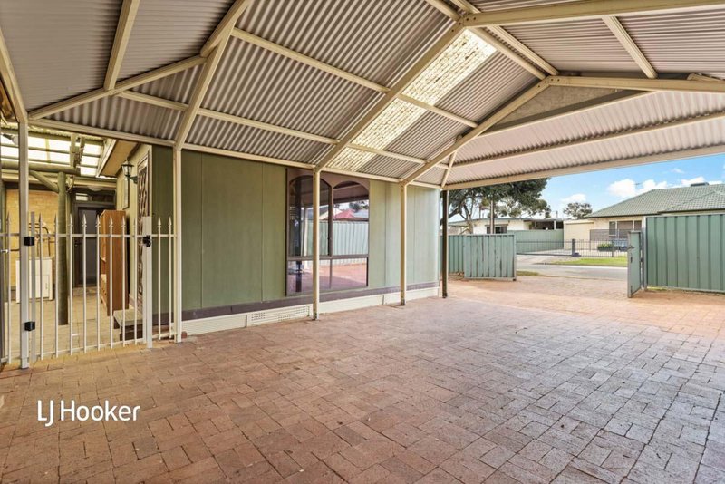 Photo - 1 Ian Avenue, Para Hills West SA 5096 - Image 14