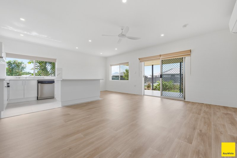 Photo - 1 Idaho Close, White Rock QLD 4868 - Image 4