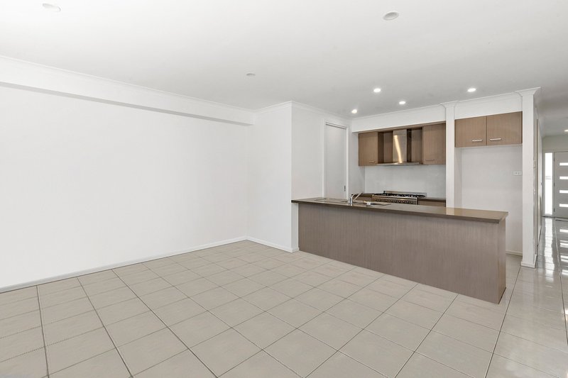 Photo - 1 Ikara Street, Mornington VIC 3931 - Image 3