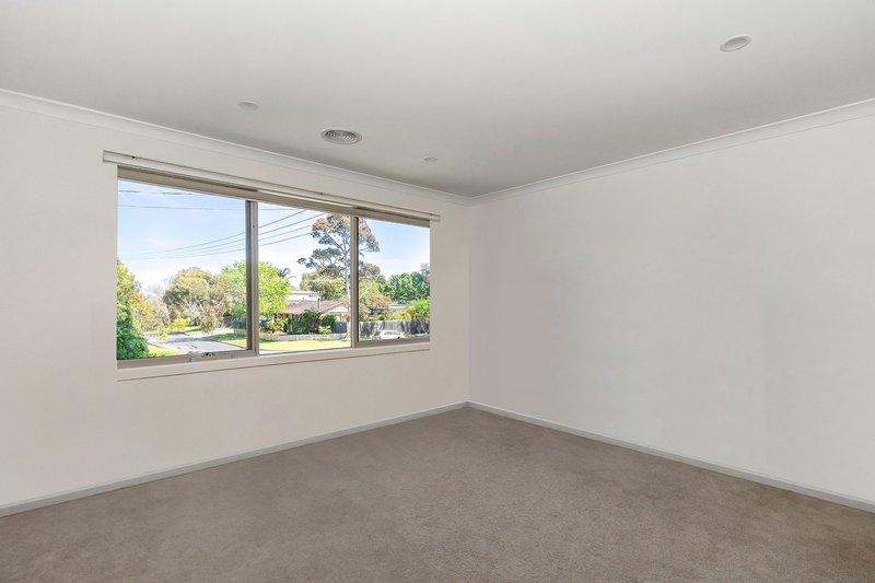 Photo - 1 Ikara Street, Mornington VIC 3931 - Image 4