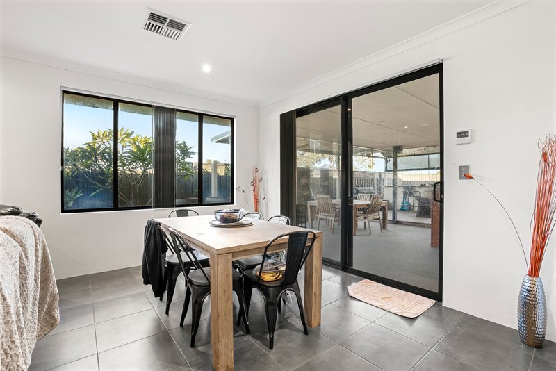 Photo - 1 Ingarfield Green, Baldivis WA 6171 - Image 12