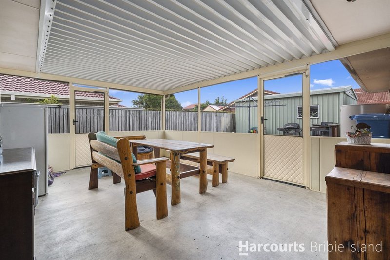 Photo - 1 Iris Crt , Bongaree QLD 4507 - Image 2