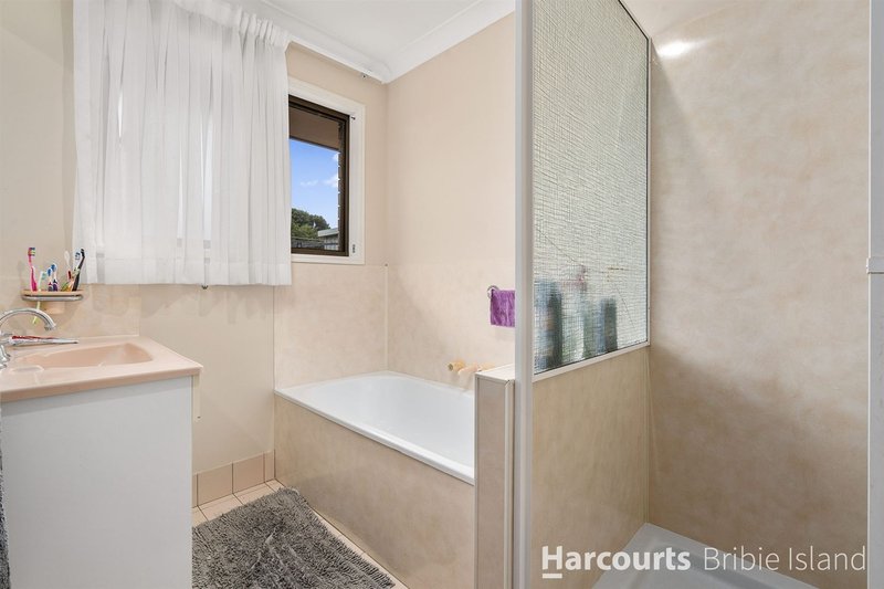 Photo - 1 Iris Crt , Bongaree QLD 4507 - Image 14