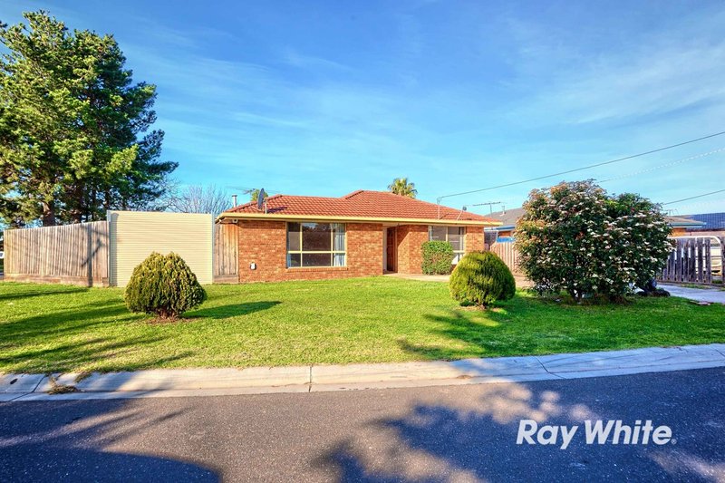 Photo - 1 Jabiru Court, Werribee VIC 3030 - Image 2