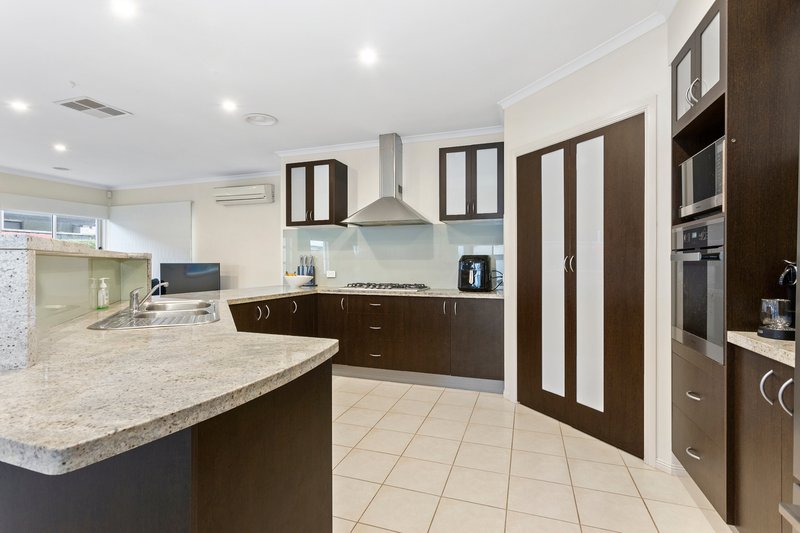 Photo - 1 Jardine Terrace, Waterways VIC 3195 - Image 2