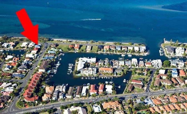 Photo - 1 Jennifer Avenue, Runaway Bay QLD 4216 - Image 2