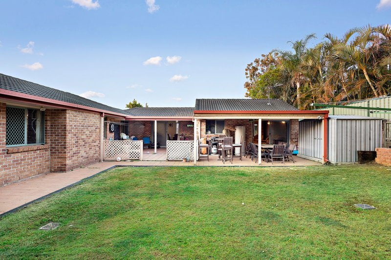 Photo - 1 Jessica Court, Eatons Hill QLD 4037 - Image 14