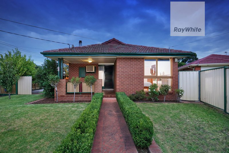 Photo - 1 Jessop Court, Gladstone Park VIC 3043 - Image 3