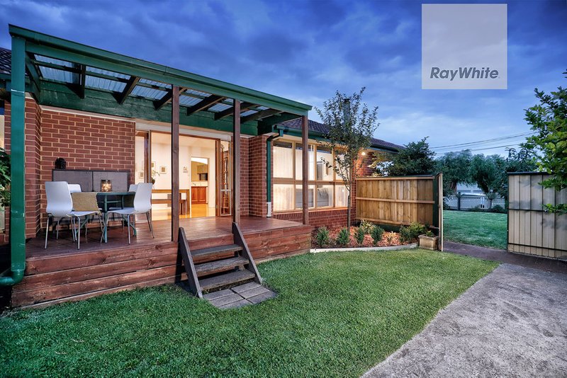 Photo - 1 Jessop Court, Gladstone Park VIC 3043 - Image 14