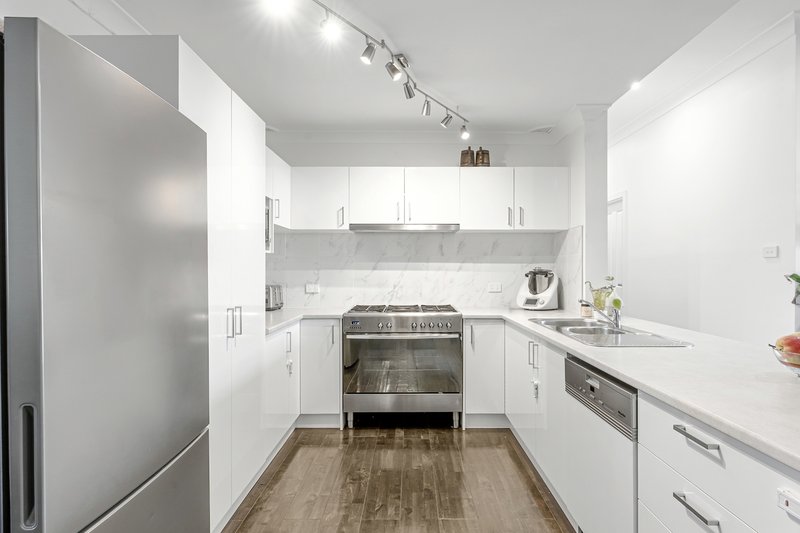 Photo - 1 Jetty Avenue, Charmhaven NSW 2263 - Image 4