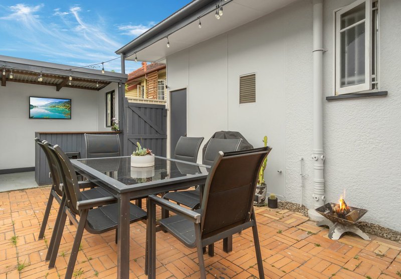 Photo - 1 Joyce Street, Coopers Plains QLD 4108 - Image 14