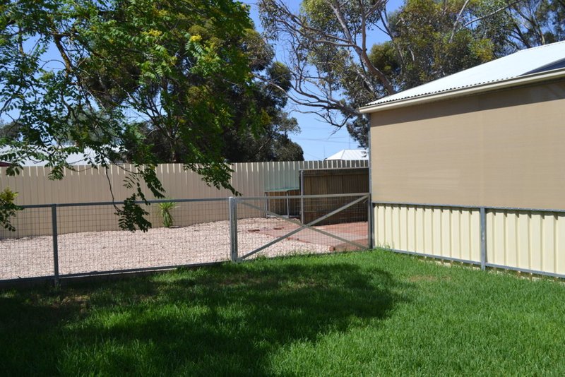 Photo - 1 Julia Crescent, Kadina SA 5554 - Image 18