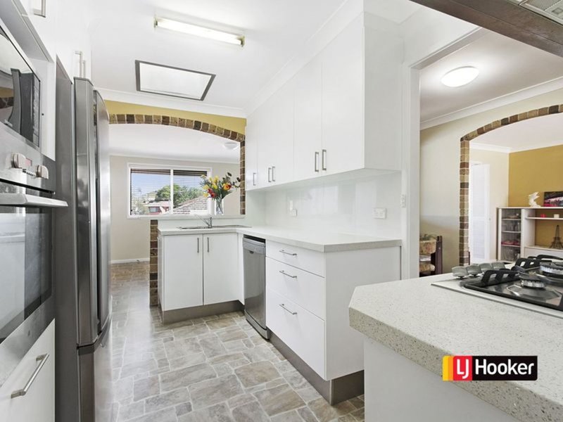 Photo - 1 Jura Place, Seven Hills NSW 2147 - Image 3