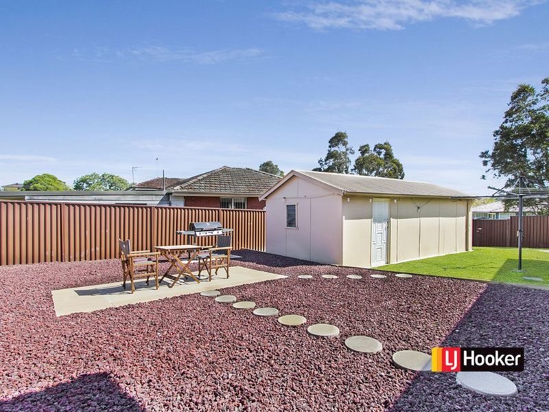 Photo - 1 Jura Place, Seven Hills NSW 2147 - Image 6