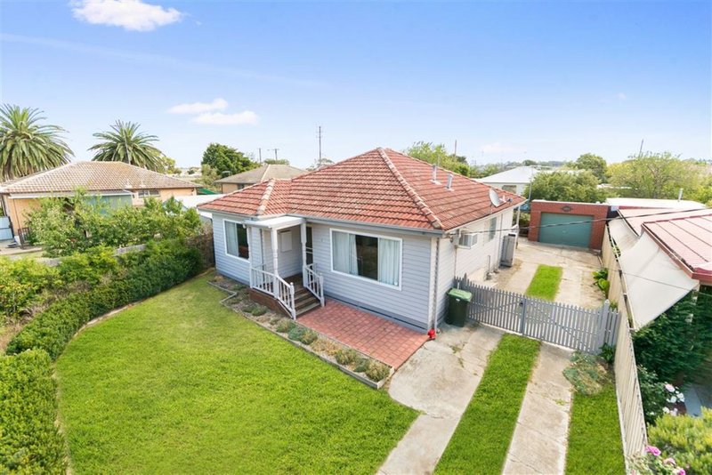 1 Kanooka Drive, Corio VIC 3214