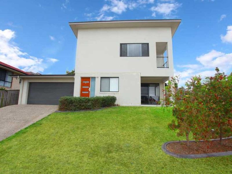 Photo - 1 Kaplan Street, Oxenford QLD 4210 - Image 3