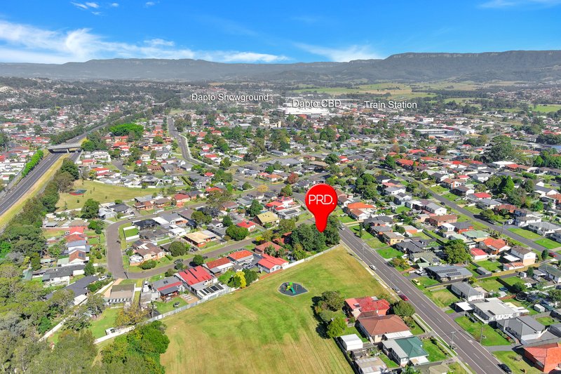 Photo - 1 Kapooka Avenue, Dapto NSW 2530 - Image 2