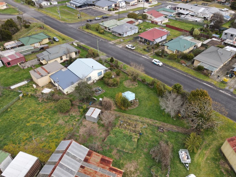 Photo - 1 Karlson Street, Rosebery TAS 7470 - Image 17