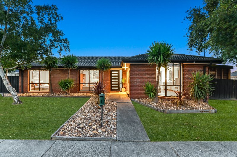 1 Kellie Court, Hampton Park VIC 3976