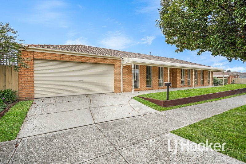 1 Kells Close, Cranbourne East VIC 3977