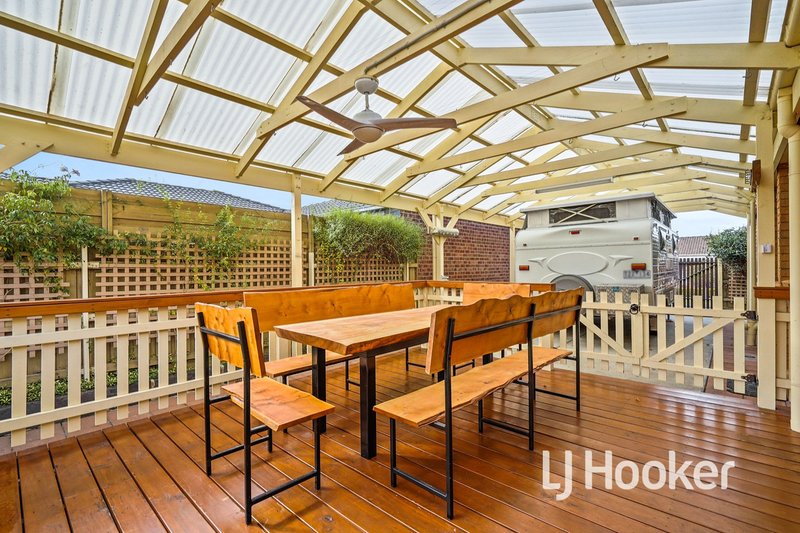 Photo - 1 Kells Close, Cranbourne East VIC 3977 - Image 15