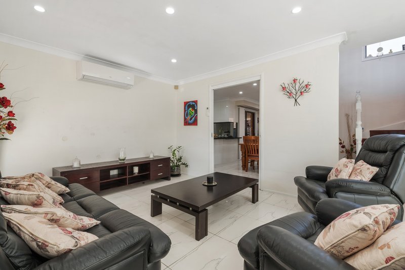 Photo - 1 Kelso Close, Bonnyrigg Heights NSW 2177 - Image 7