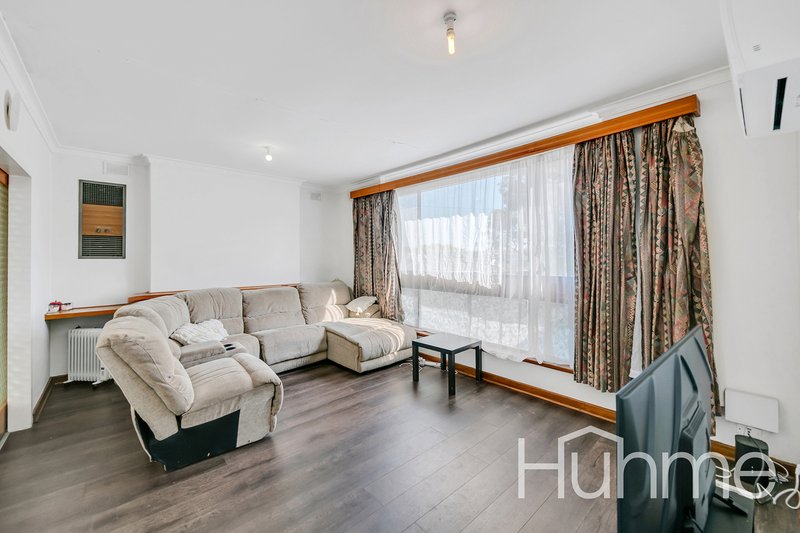 Photo - 1 Kennington Road, Hope Valley SA 5090 - Image 5