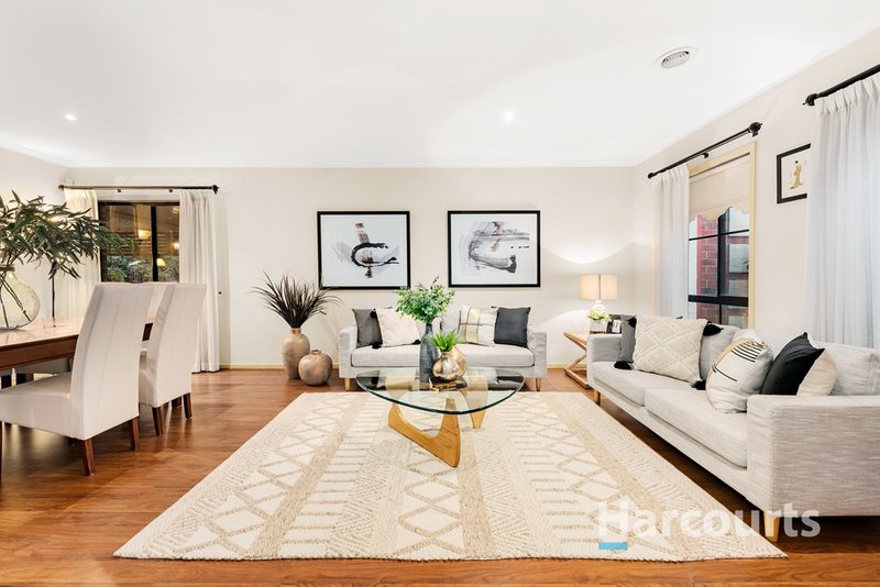 Photo - 1 Kensington Place, Wantirna South VIC 3152 - Image 2