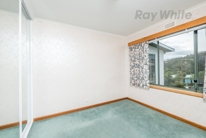 Photo - 1 Kenton Road, Geilston Bay TAS 7015 - Image 12