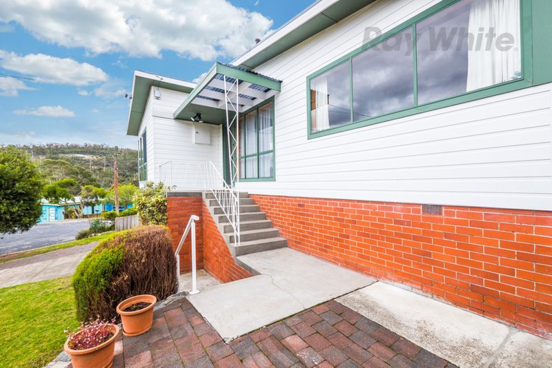 Photo - 1 Kenton Road, Geilston Bay TAS 7015 - Image 15